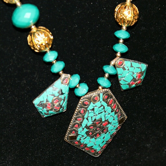 Necklace - Picture 2 of 4